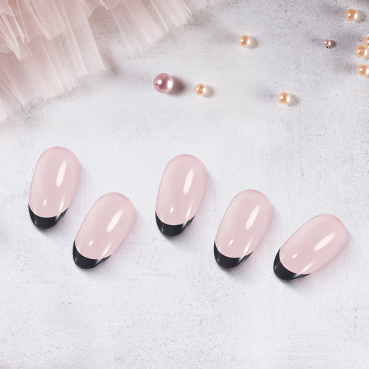 Meow Beauty  Jet Black Gel Polish – Intense, Versatile & Perfect as Cat Eye Base